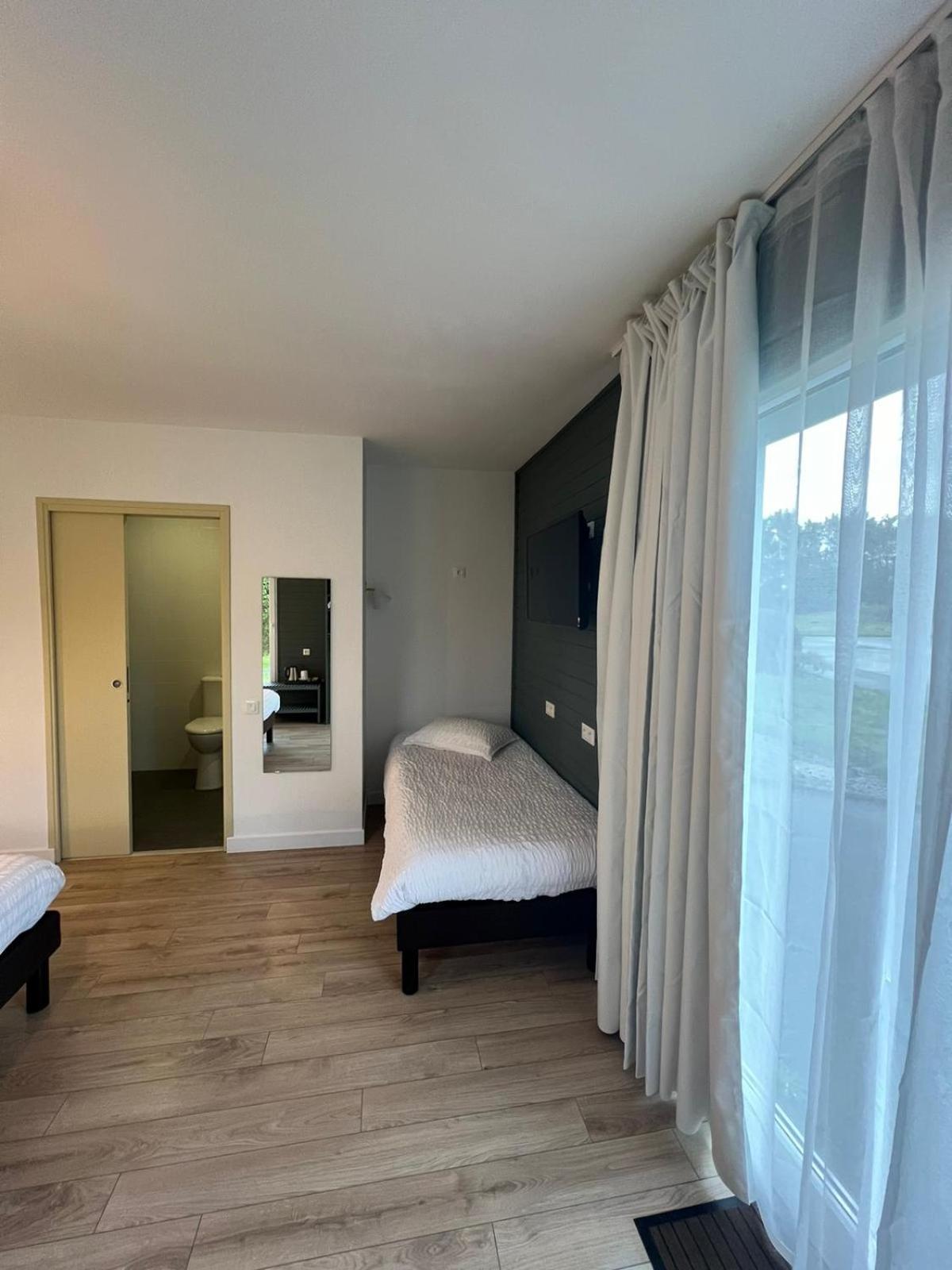 Hotel Les Voisins Beaucemaine Ploufragan Екстериор снимка