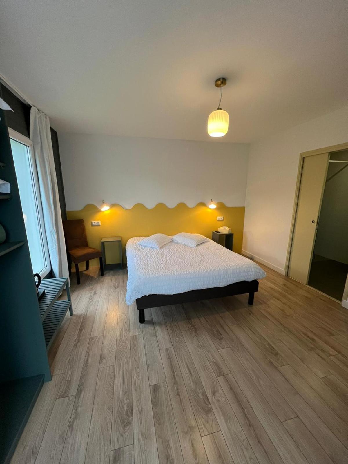 Hotel Les Voisins Beaucemaine Ploufragan Екстериор снимка