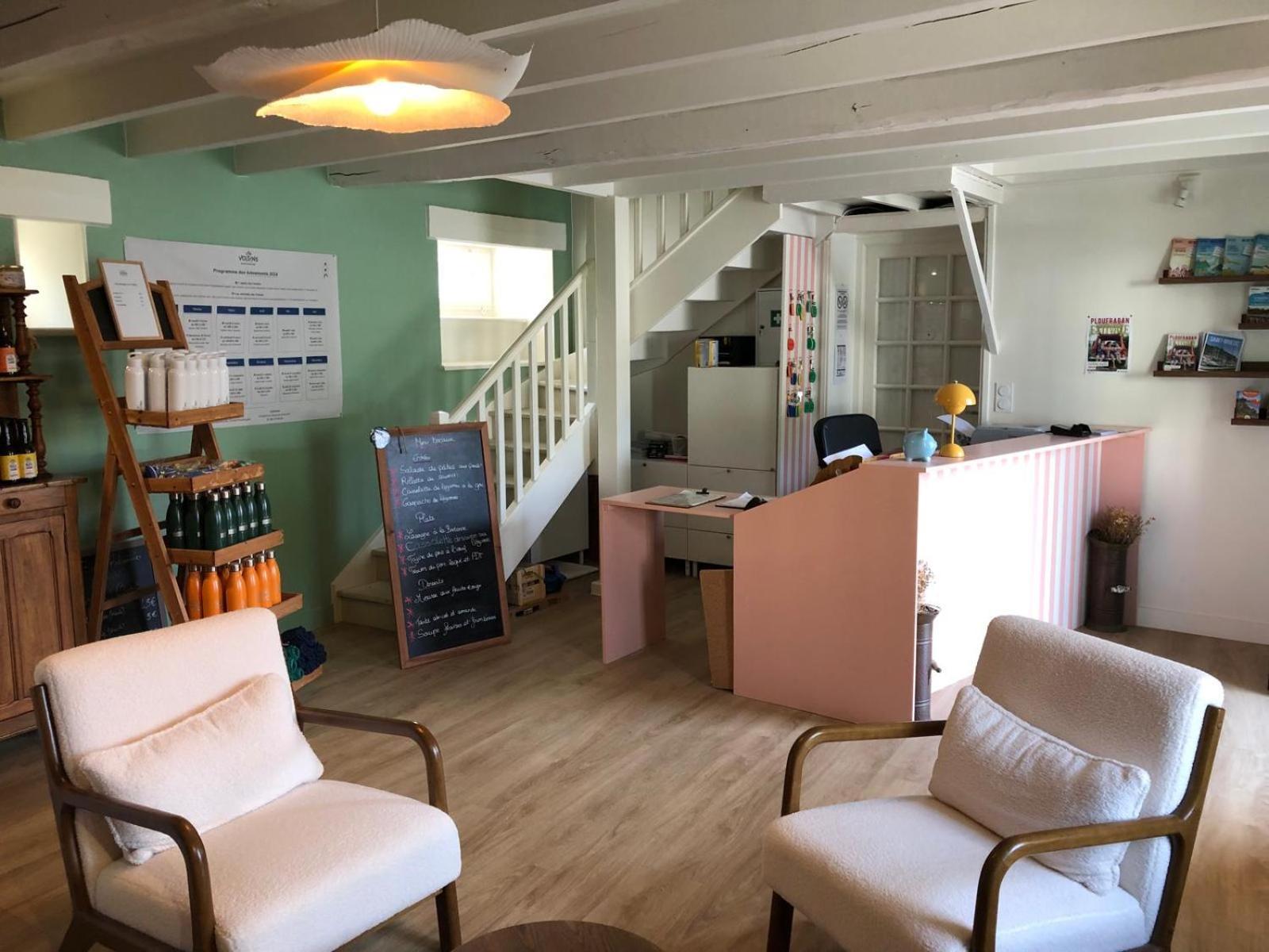 Hotel Les Voisins Beaucemaine Ploufragan Екстериор снимка